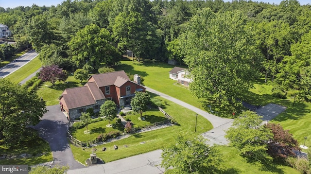 11500 Golden Post Ln, Gaithersburg, MD 20878 - aerial overview of property's location featuring a heavily wooded area