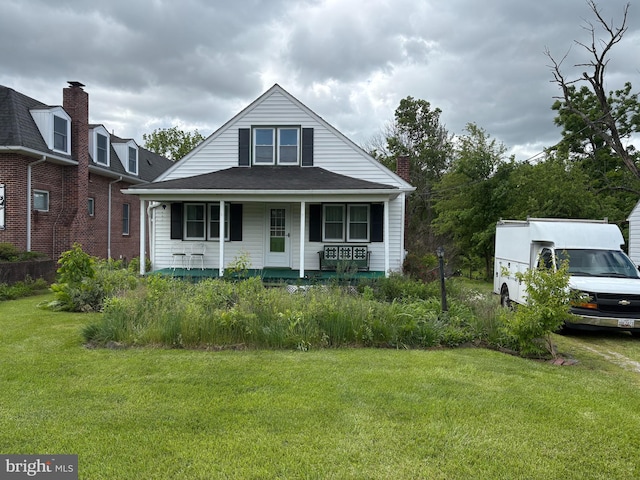 17335 N Seton Ave, Emmitsburg, MD 21727 - bungalow-style home featuring covered porch and a front lawn