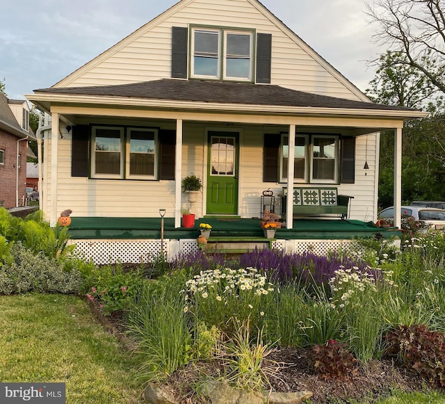 17335 N Seton Ave, Emmitsburg, MD 21727 - view of front of house featuring covered porch