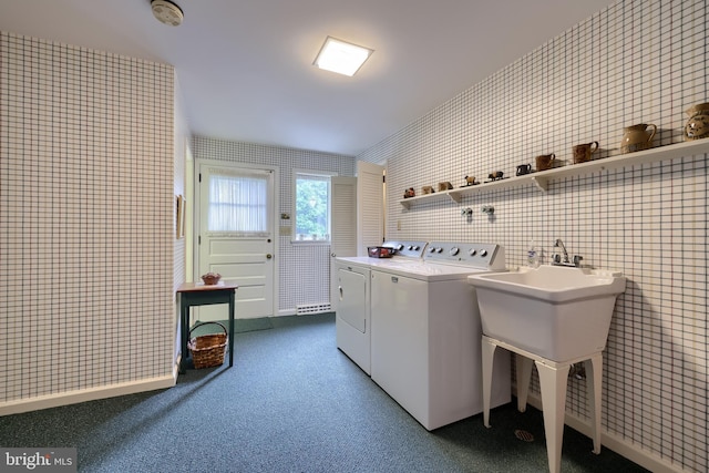 1545 Farr Rd, Wyomissing, PA 19610 - laundry area featuring washer and dryer, wallpapered walls, and carpet