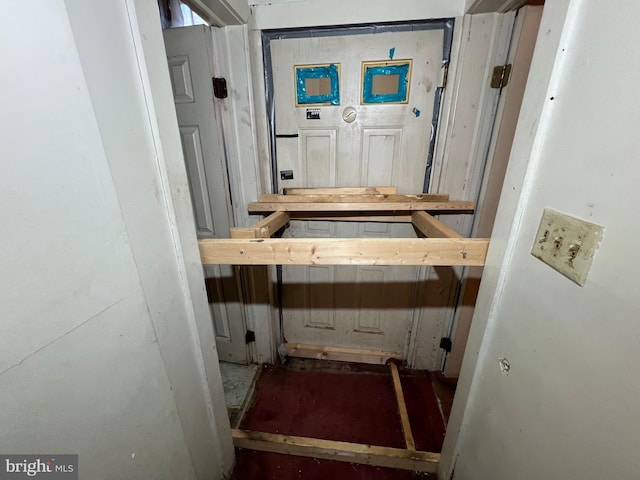 510 62nd Ave, Capitol Heights, MD 20743 - stairs featuring concrete floors