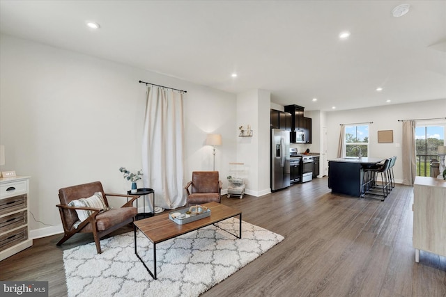 118 Fletcher Cir, Middletown, DE 19709 - living room with dark wood finished floors, recessed lighting, and baseboards
