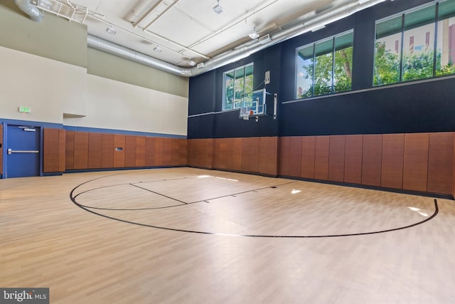 2665 Prosperity Ave Unit 109, Fairfax, VA 22031 - view of sport court with community basketball court