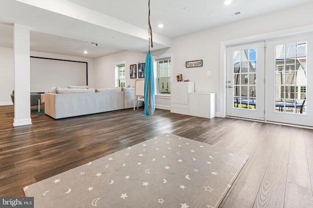 8516 Silver Laurel Ln, Frederick, MD 21704 - living area featuring wood finished floors, plenty of natural light, recessed lighting, and baseboards