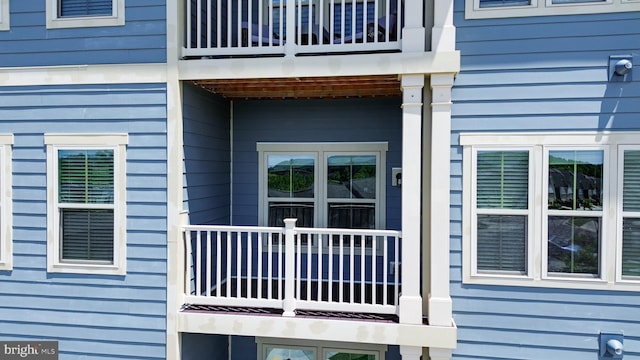 3411 Angelica Way Unit 303, Frederick, MD 21704 - view of side of property with a balcony