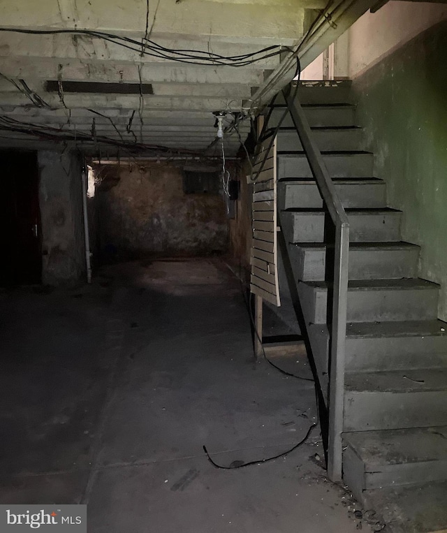 2247 E Cambria St, Philadelphia, PA 19134 - unfinished basement with stairway