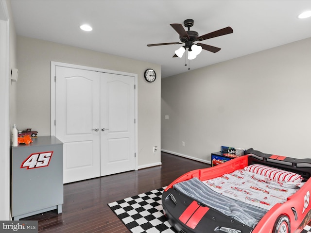42350 Stonemont Cir, Ashburn, VA 20148 - bedroom featuring recessed lighting, wood finished floors, baseboards, a closet, and a ceiling fan