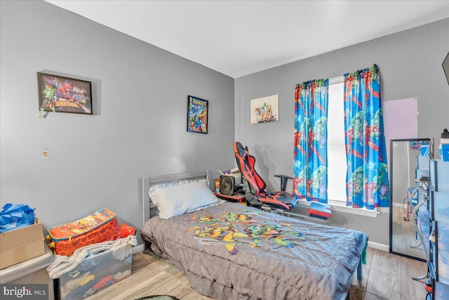 859 Columbia Ave, Newfield, NJ 08344 - bedroom featuring wood finished floors and baseboards