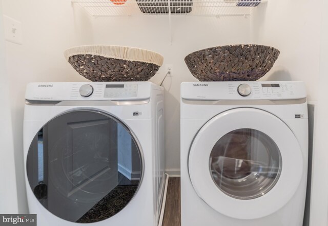 30 Kirby Ct, Bunker Hill, WV 25413 - laundry area featuring washer and clothes dryer and wood finished floors