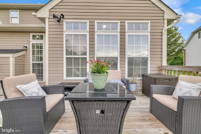 12116 Elmwood Dr, Brandywine, MD 20613 - deck with an outdoor hangout area