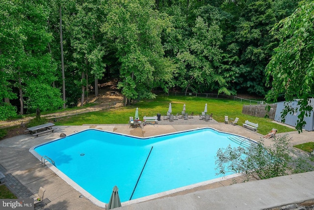 2905 Monterey Ct, Springfield, PA 19064 - view of pool with a patio and view of wooded area