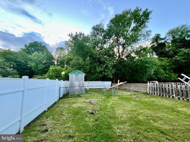 21 Oriole, Clementon, NJ 08021 - view of yard featuring view of wooded area