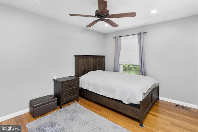 2 Gloucester Ct, Bordentown, NJ 08505 - bedroom with baseboards, light wood-style flooring, recessed lighting, and a ceiling fan