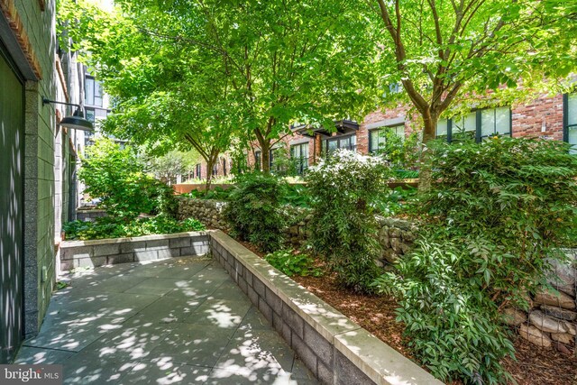 57 N St NW Unit 134, Washington, DC 20001 - view of patio
