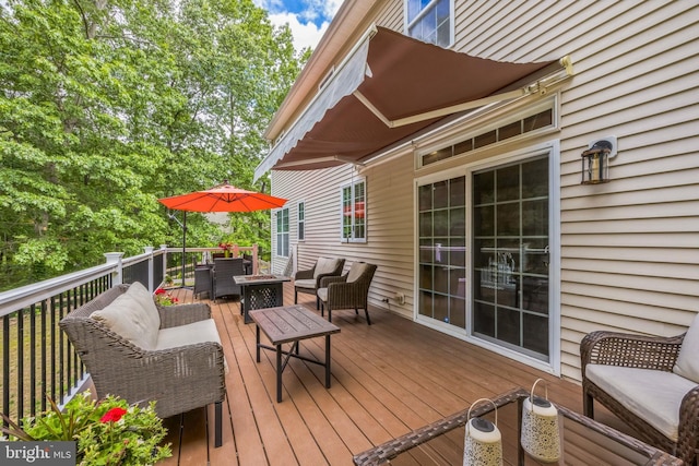 19 Hickory Ridge Ct, Mullica Hill, NJ 08062 - deck with outdoor lounge area