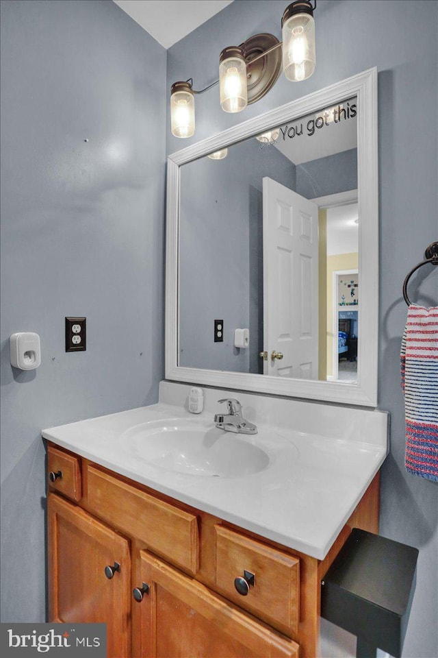 7 Kantner Ln N, Reading, PA 19607 - bathroom featuring vanity