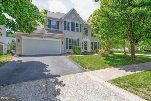 51 Phoebe Farms Ln, New Castle, DE 19720 - colonial inspired home featuring driveway and a front yard