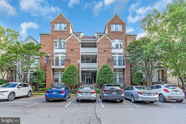 1334 Garden Wall Cir Unit 407, Reston, VA 20194 - view of property with uncovered parking