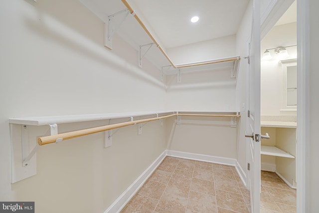 7425 Signal Hill Rd, Manassas, VA 20111 - view of spacious closet
