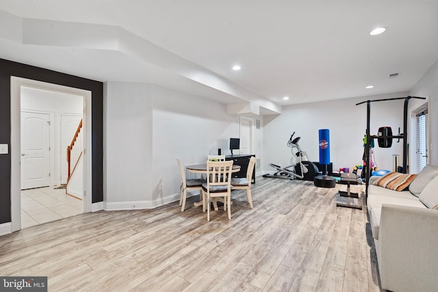 42735 Macauley Pl, Ashburn, VA 20148 - exercise area featuring light wood-type flooring, recessed lighting, and baseboards