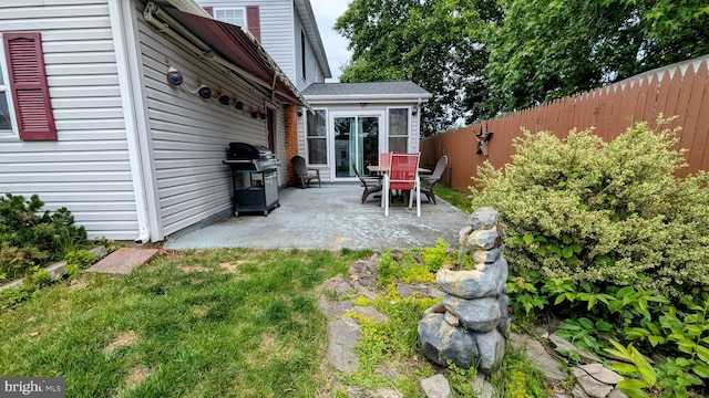 12 Rogers Cir, Newark, DE 19702 - view of patio featuring grilling area
