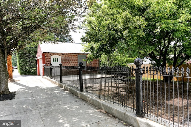 267 S 12th St, Lebanon, PA 17042 - gate featuring a fenced front yard and an outbuilding