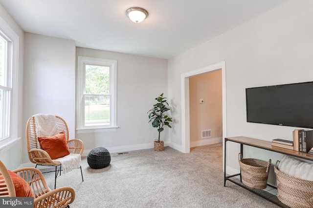 267 S 12th St, Lebanon, PA 17042 - sitting room featuring carpet floors and baseboards