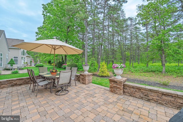 137 Keller Way, Mays Landing, NJ 08330 - view of patio / terrace with outdoor dining area