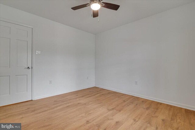 711 E Center St, Nesquehoning, PA 18240 - spare room featuring ceiling fan, light wood finished floors, and baseboards