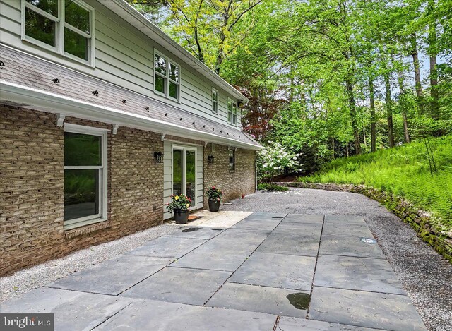 711 E Center St, Nesquehoning, PA 18240 - view of patio / terrace