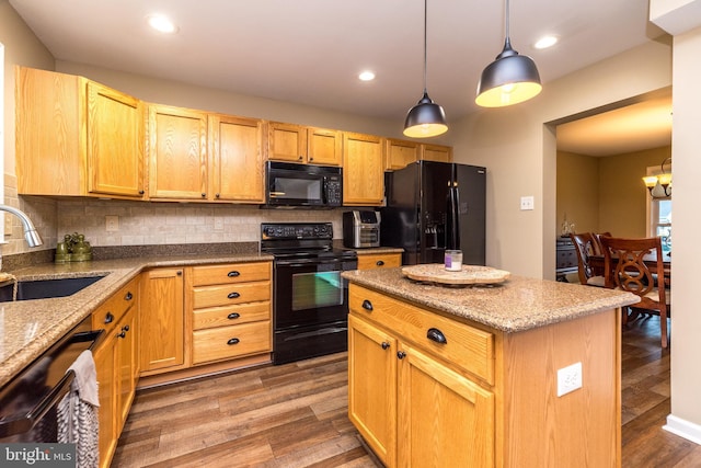 2127 Gable Ln, Quakertown, PA 18951 - kitchen featuring black appliances, a sink, decorative backsplash, light wood-style flooring, and recessed lighting