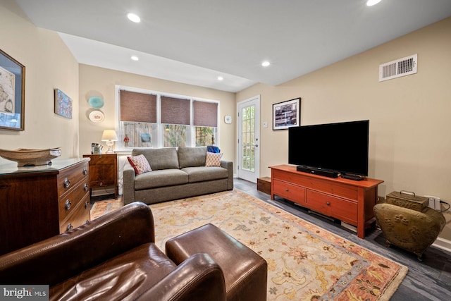 121 Hilltop Rd, Philadelphia, PA 19118 - living area featuring recessed lighting and baseboards