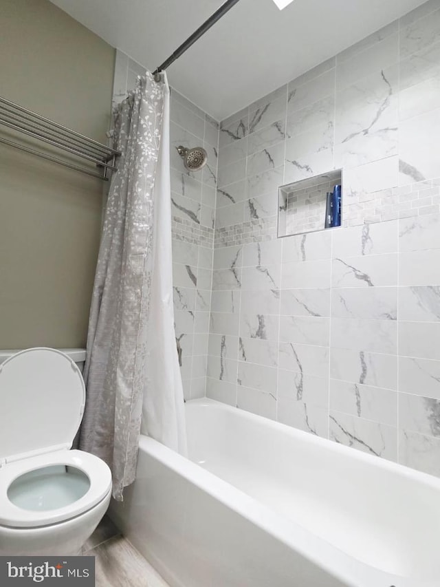 402 W Maple Ave, Sterling, VA 20164 - full bathroom with toilet and shower / tub combo