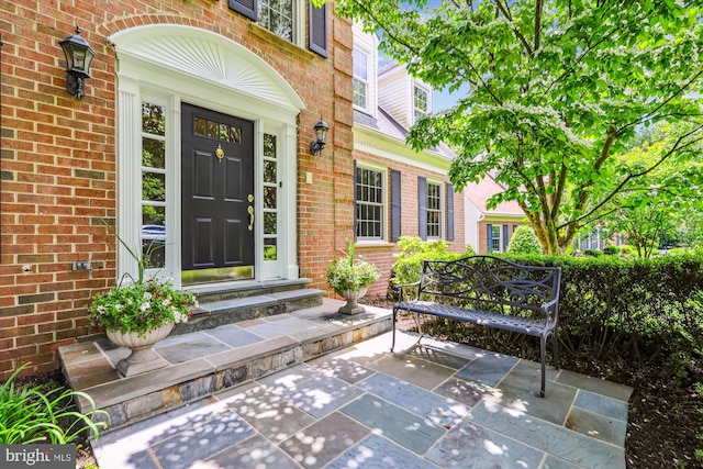 10127 Hillington Ct, Vienna, VA 22182 - property entrance featuring brick siding
