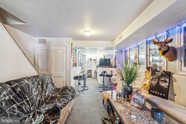 5615 N Warnock St, Philadelphia, PA 19141 - living room featuring carpet flooring