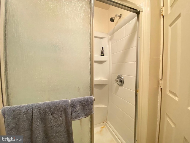 1527 Page St, Philadelphia, PA 19121 - bathroom with a stall shower