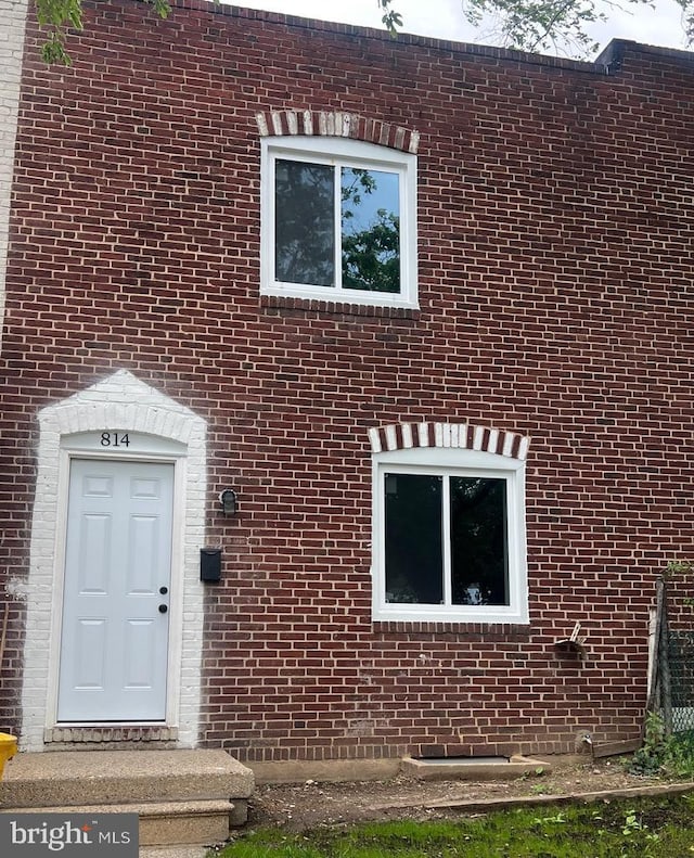 814 Jack St, Baltimore, MD 21225 - view of exterior entry with brick siding