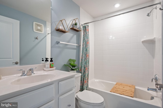 9629 Glassy Creek Way, Upper Marlboro, MD 20772 - bathroom with vanity, shower / bath combo with shower curtain, and toilet