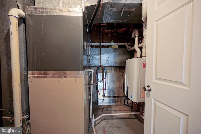 30 Lancelot Ln, Mount Laurel, NJ 08054 - utility room featuring water heater