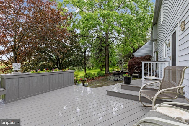 3 White Horse Ln, Spring City, PA 19475 - deck with outdoor dining space