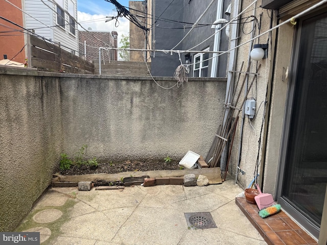 914 Fernon St, Philadelphia, PA 19148 - view of patio / terrace