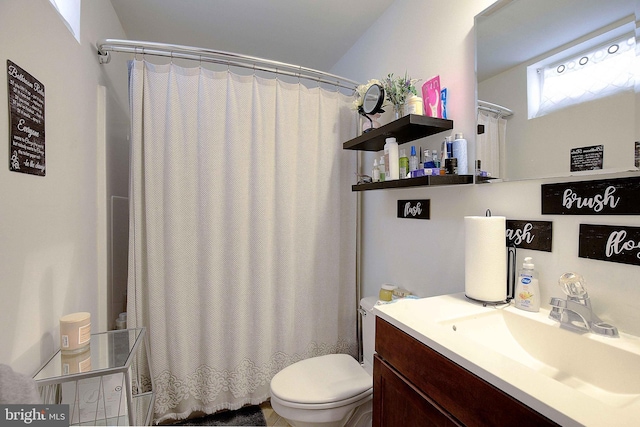 600 Small Reward Rd, Huntingtown, MD 20639 - bathroom with toilet, vanity, and curtained shower