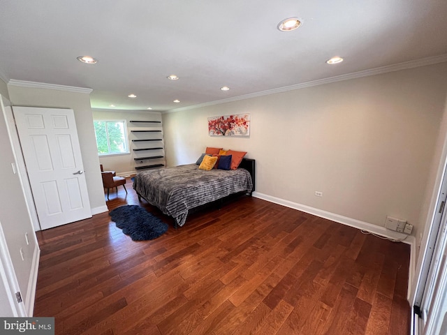 930 Chesaco Ave, Baltimore, MD 21237 - bedroom with ornamental molding, wood finished floors, baseboards, and recessed lighting