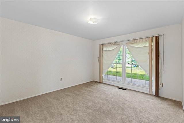 43 Windsor Ln, Willingboro, NJ 08046 - empty room featuring carpet flooring and baseboards