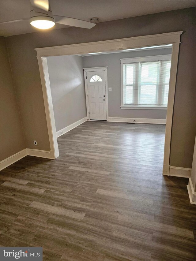 229 New Trent, Ewing, NJ 08638 - foyer entrance featuring baseboards, dark wood-style flooring, and ceiling fan