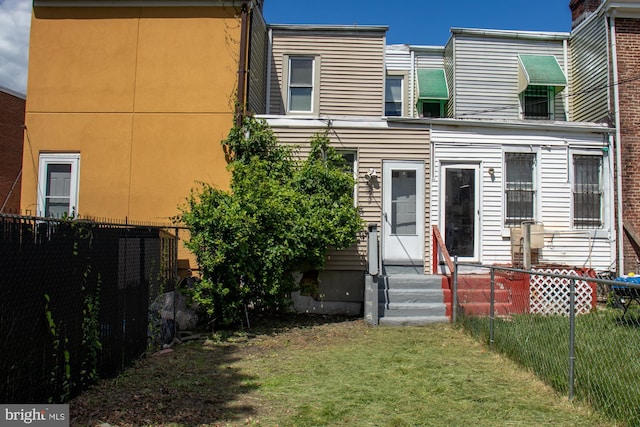 229 New Trent, Ewing, NJ 08638 - view of front of property with entry steps