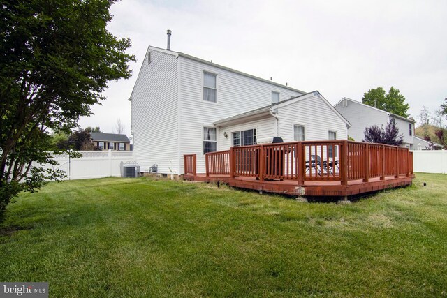 36 Covington Dr, Sicklerville, NJ 08081 - rear view of house with a deck, central air condition unit, and crawl space