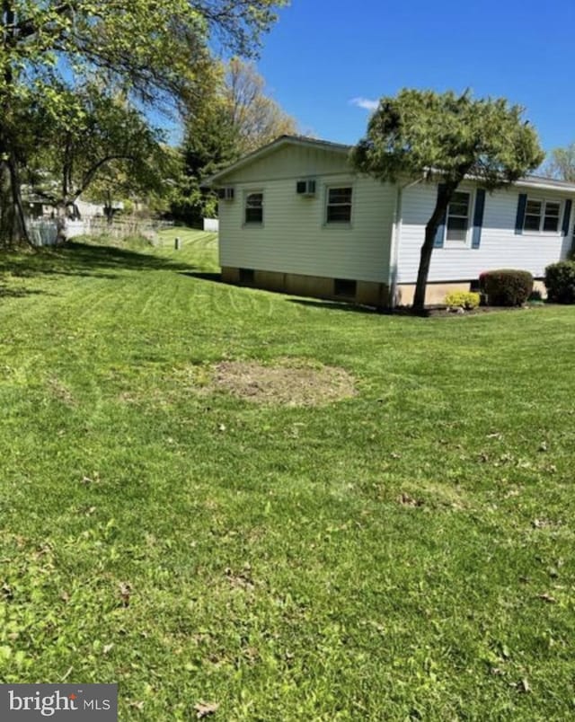 230 Eisenhower Dr, Orwigsburg, PA 17961 - view of side of property with a lawn