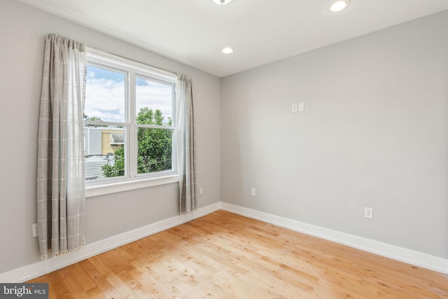 939 Sigel St, Philadelphia, PA 19148 - spare room with light wood-style floors, baseboards, and recessed lighting