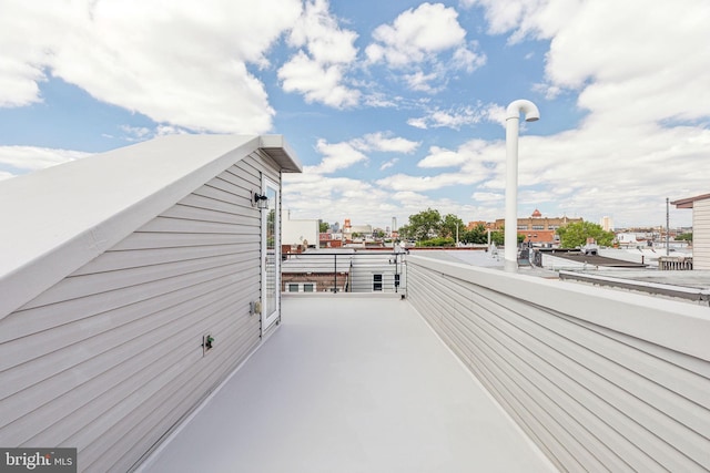 939 Sigel St, Philadelphia, PA 19148 - view of patio featuring a balcony